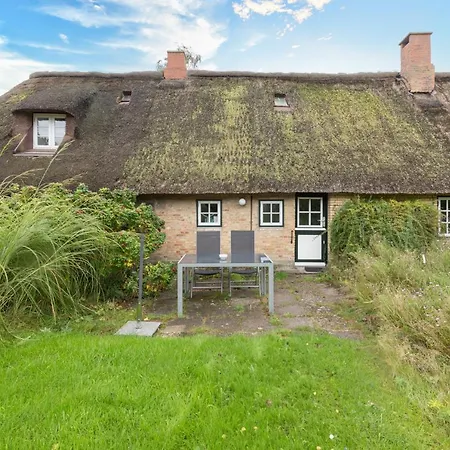Semesterbostad Reetdachhaus Zur Sandkuhle Ostenfeld (Nordfriesland)